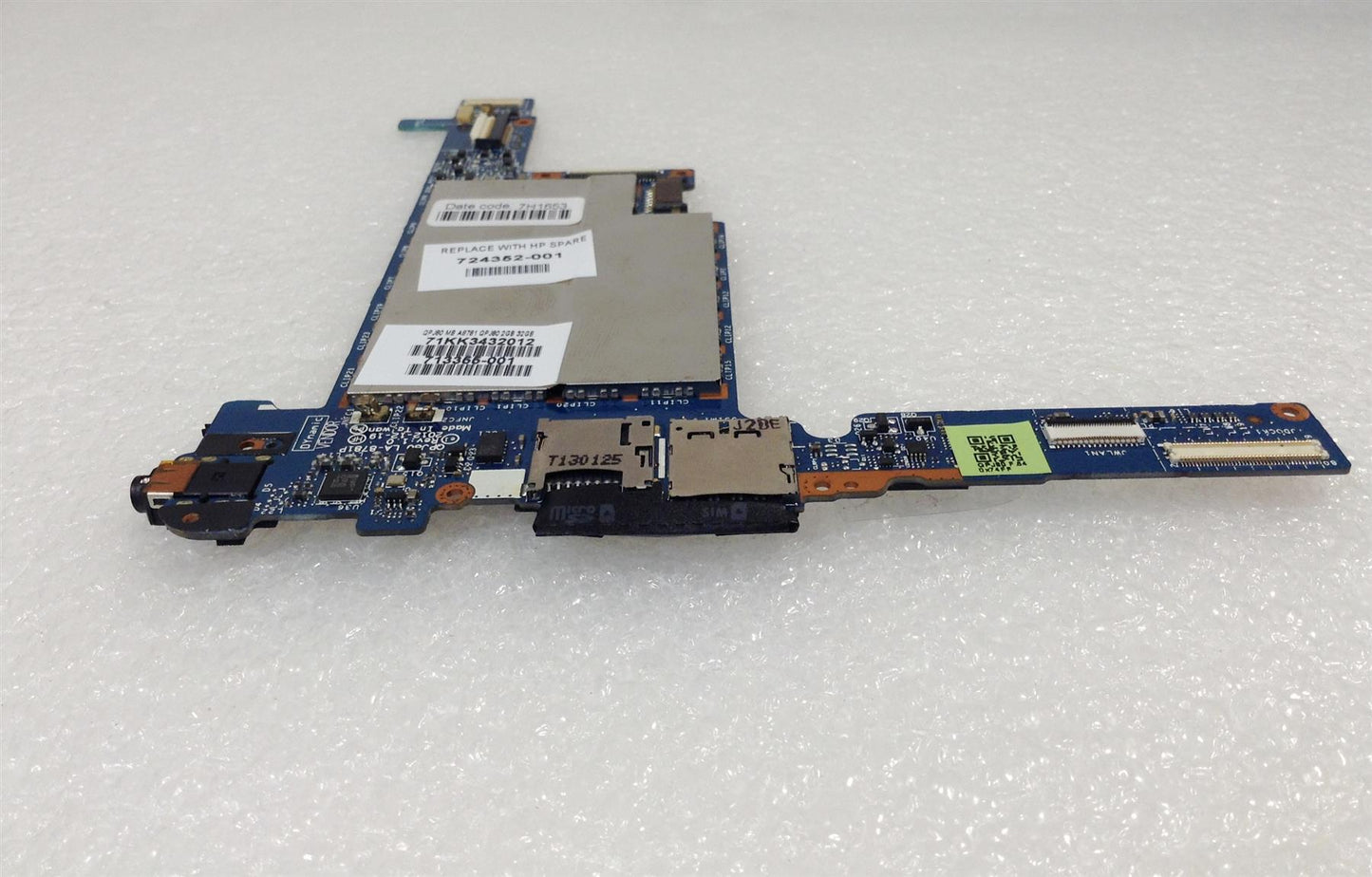 Hp 900 1000 724351-001 MotherBoard Intel Atom z2760 2 GB RAM 32GB storage flash NEW