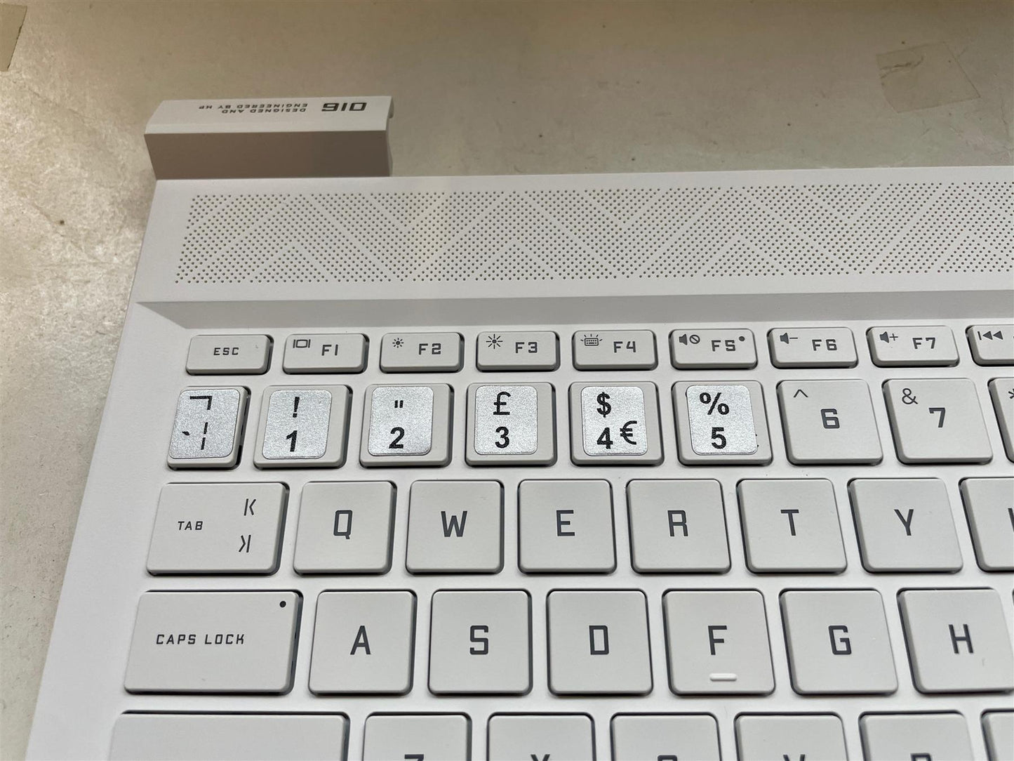 HP VICTUS 16-D 16-E M76861-031 M75756-031 UK English Keyboard Palmrest Sticker