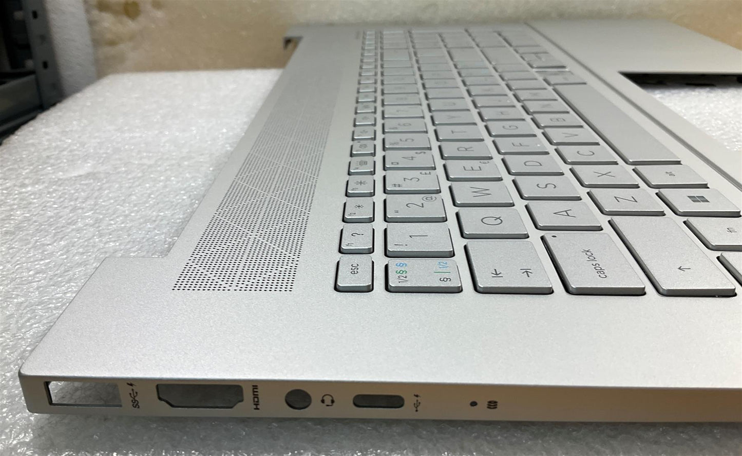 HP ENVY 17-CG L92316-DH1 L87983-DH1 Danish Finnish Norwegian Palmrest Keyboard