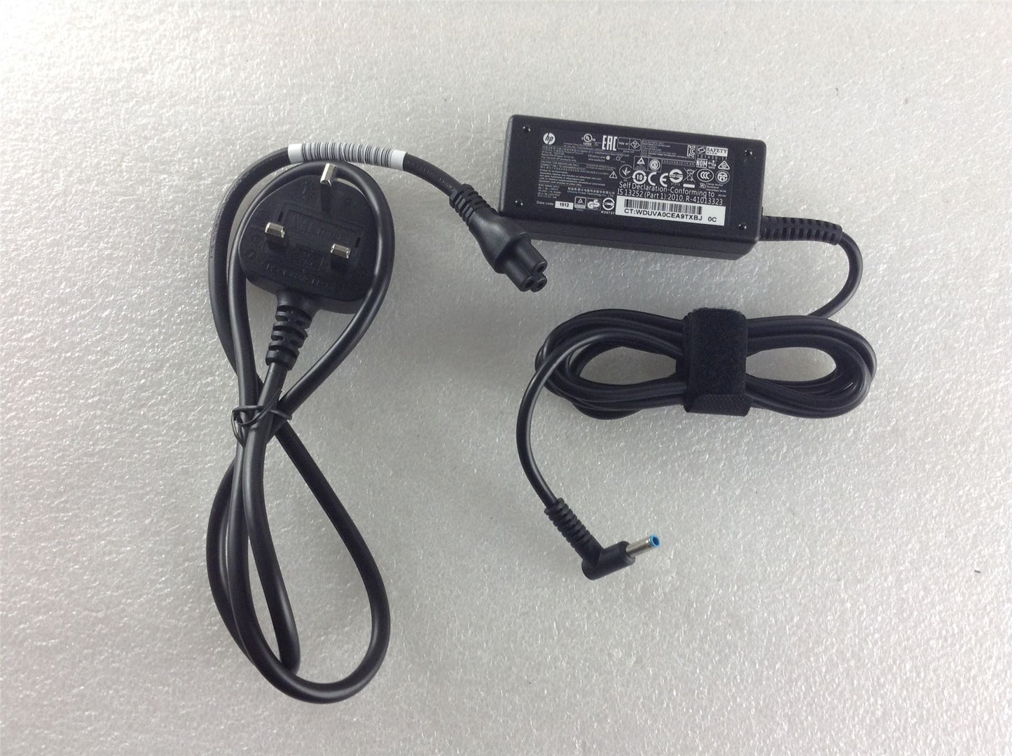 HP 255 G4 N0Z75EA ABU Power Adapter Adaptor Charger Genuine Original 740015-002