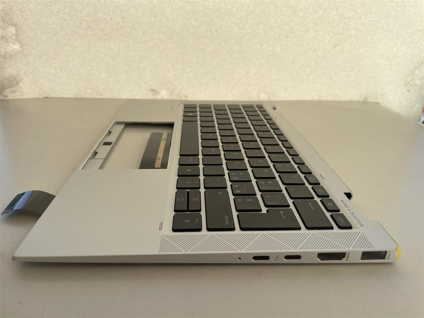 For HP EliteBook x360 1030 G7 M16980-061 Palmrest Cover Keyboard Itallian - We send M16982-061
