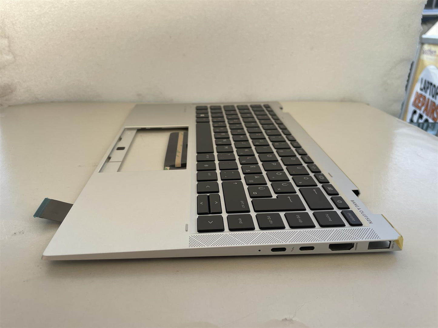 For HP EliteBook x360 1040 G8 M46731-211 Palmrest Cover Keyboard Hungarian - WE ARE SENDING M46733-211