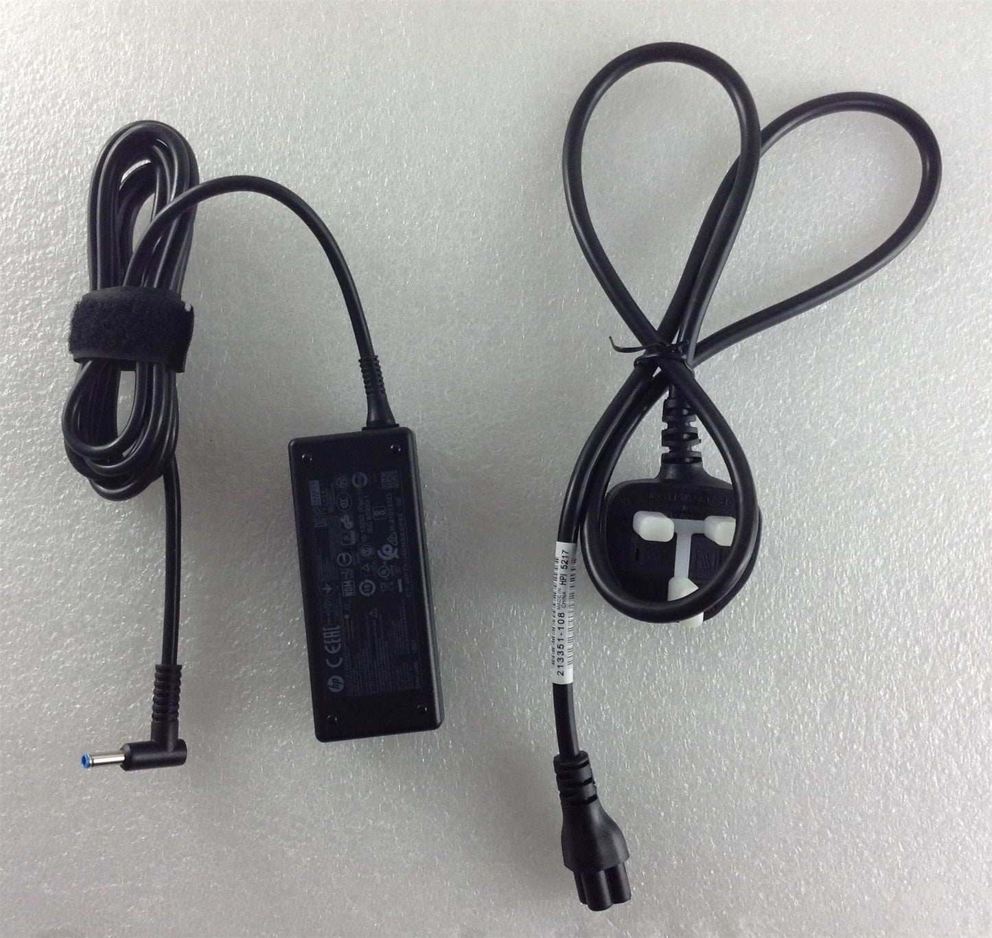 HP 255 250 G6 3KX70ES Power Adaptor Charger Genuine 741727-001 854054-002