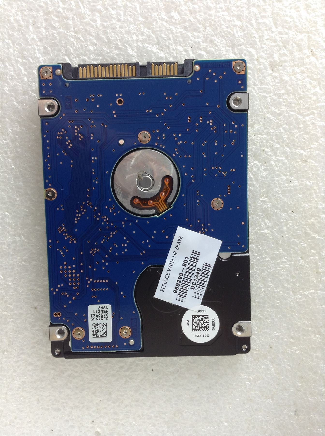 Hard Disk Drive HDD spares parts FAULTY HITACHI HGST 500GB Z5K500-500 0J30145