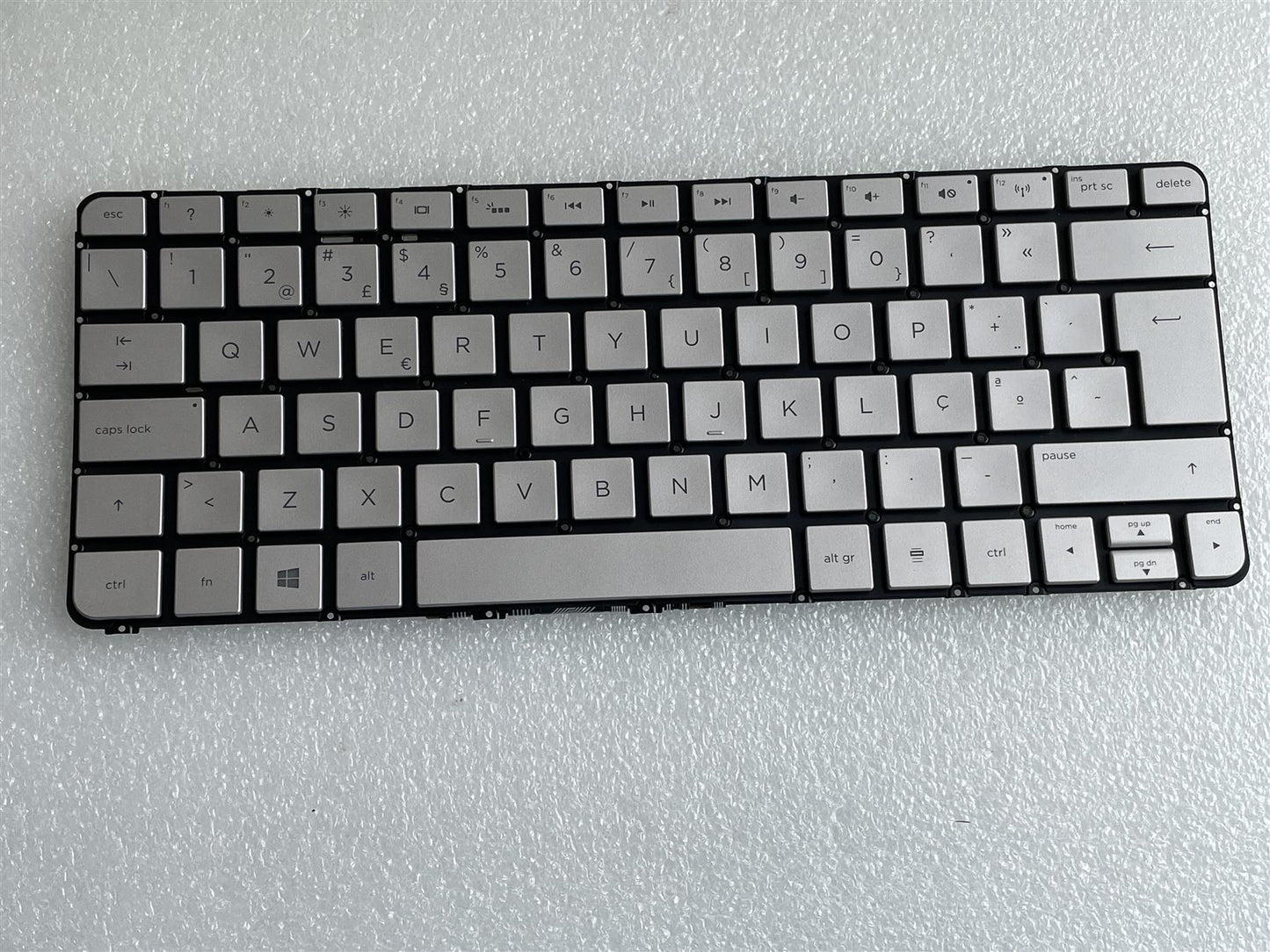For HP Spectre 13 Pro Ultrabook 743897-131 Keyboard Portuguese Genuine NEW