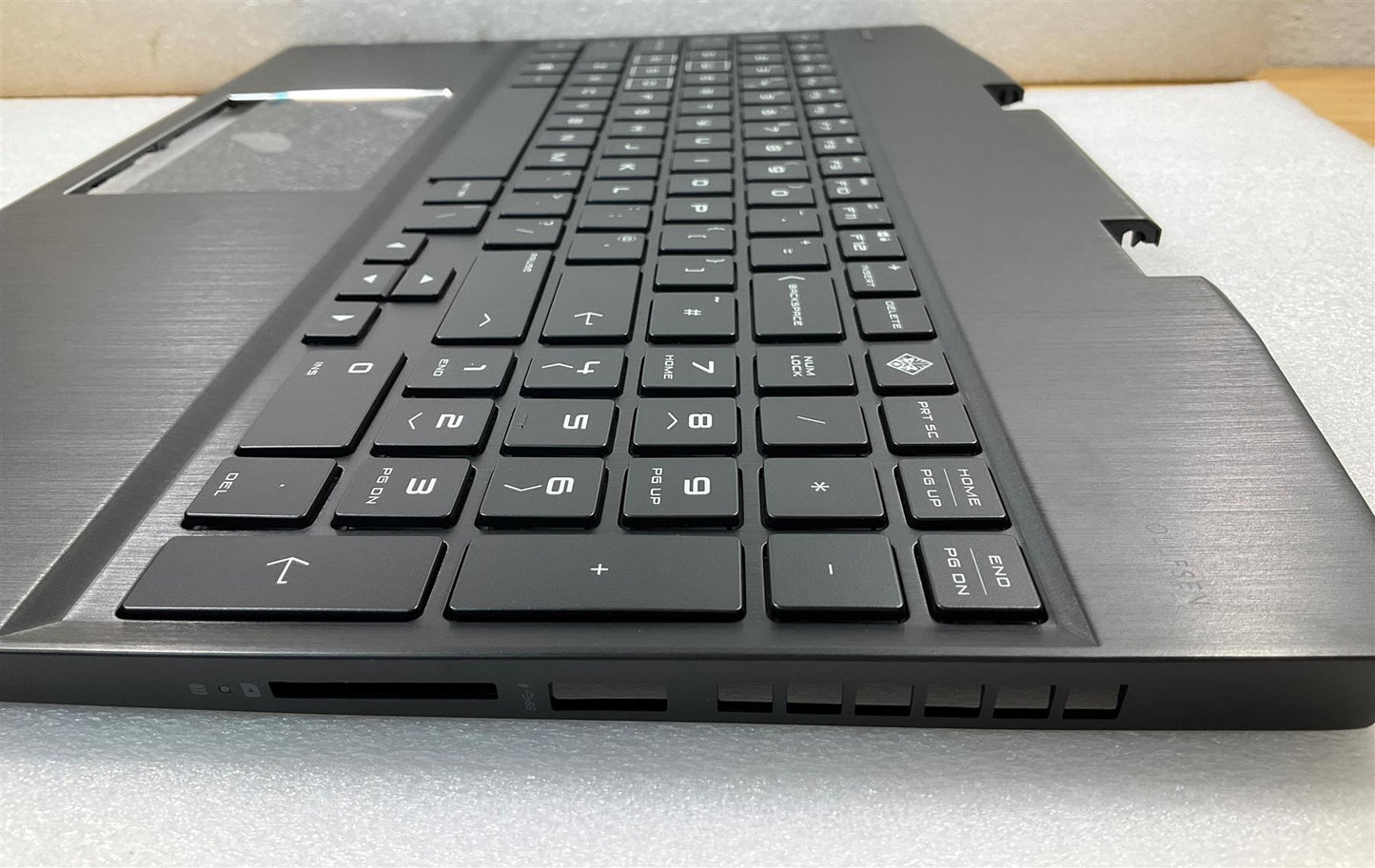 HP Omen Gaming 15-DH 15T-DH L61523-031 L57323-031 UK English Palmrest Keyboard