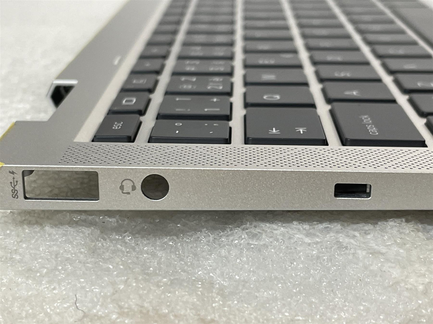 For HP EliteBook x360 1040 G8 M46732-FL1 (sending M46733-FL1 ) Czech Slovakia Palmrest Keyboard NEW