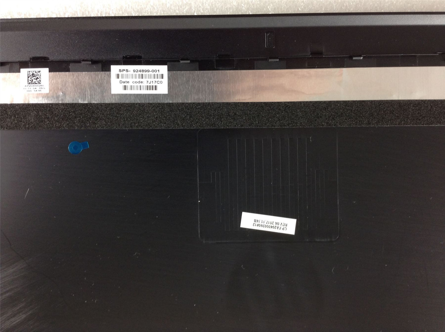 A102 yap - bitti - alternnatifi var, ama fiyati ucuz gitmesin bak. - HP 15 bs506na 3CD91EA ABU Screen Display Lid Top Rear Back Cover 924899-001 NEW
