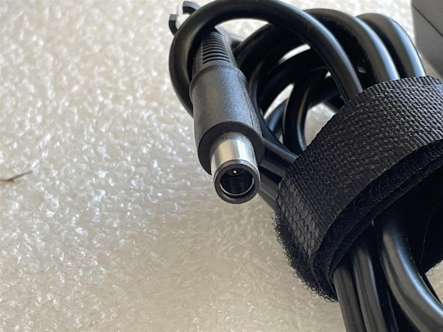 For HP 833659-001 681059-210 19.5V 9.23A 180W TPC-AA501 AC Charger Power Adapter