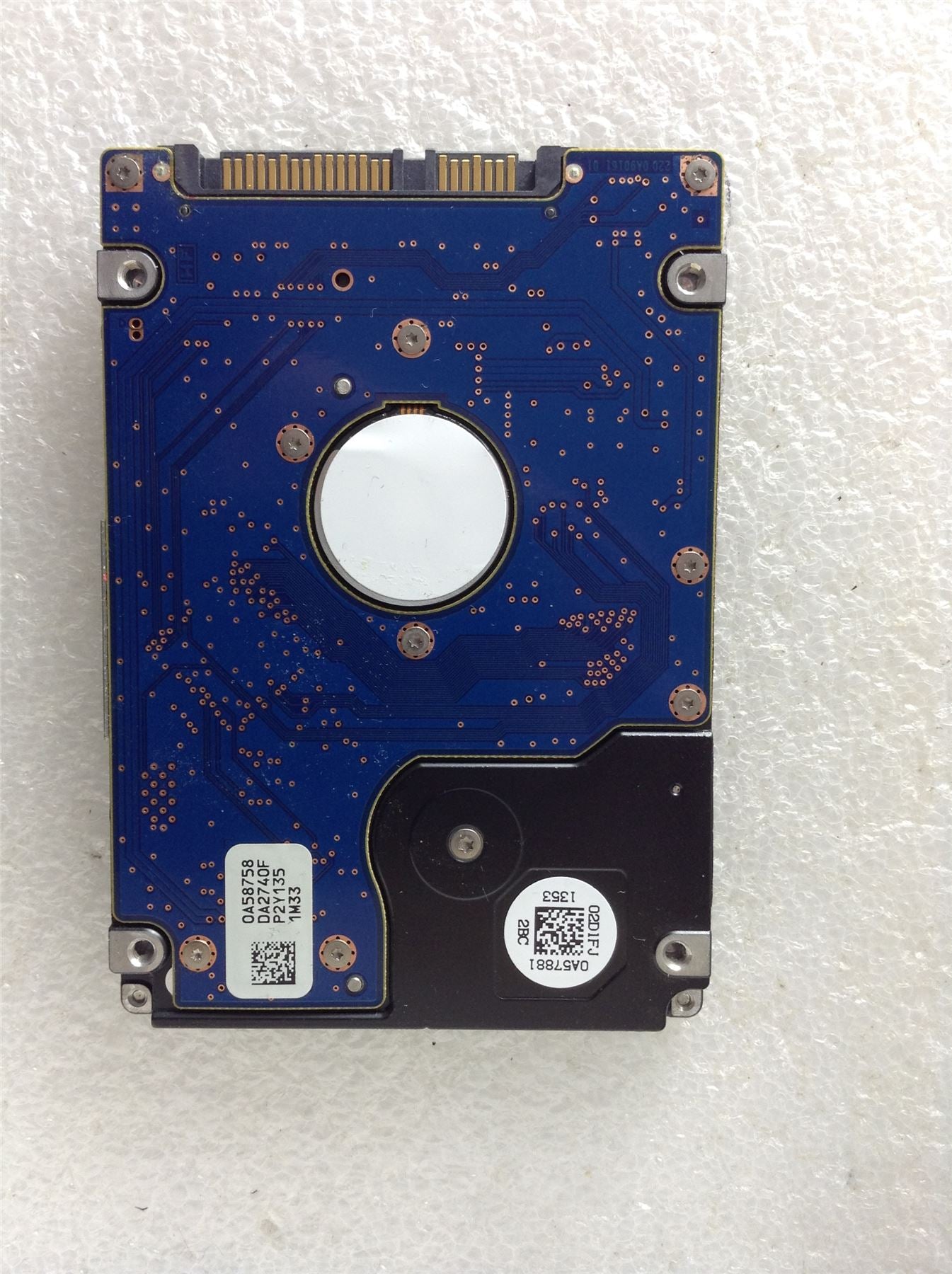 Hard Disk Drive HDD spares parts FAULTY HITACHI HGST 320GB 5K500 B-320 0J13963
