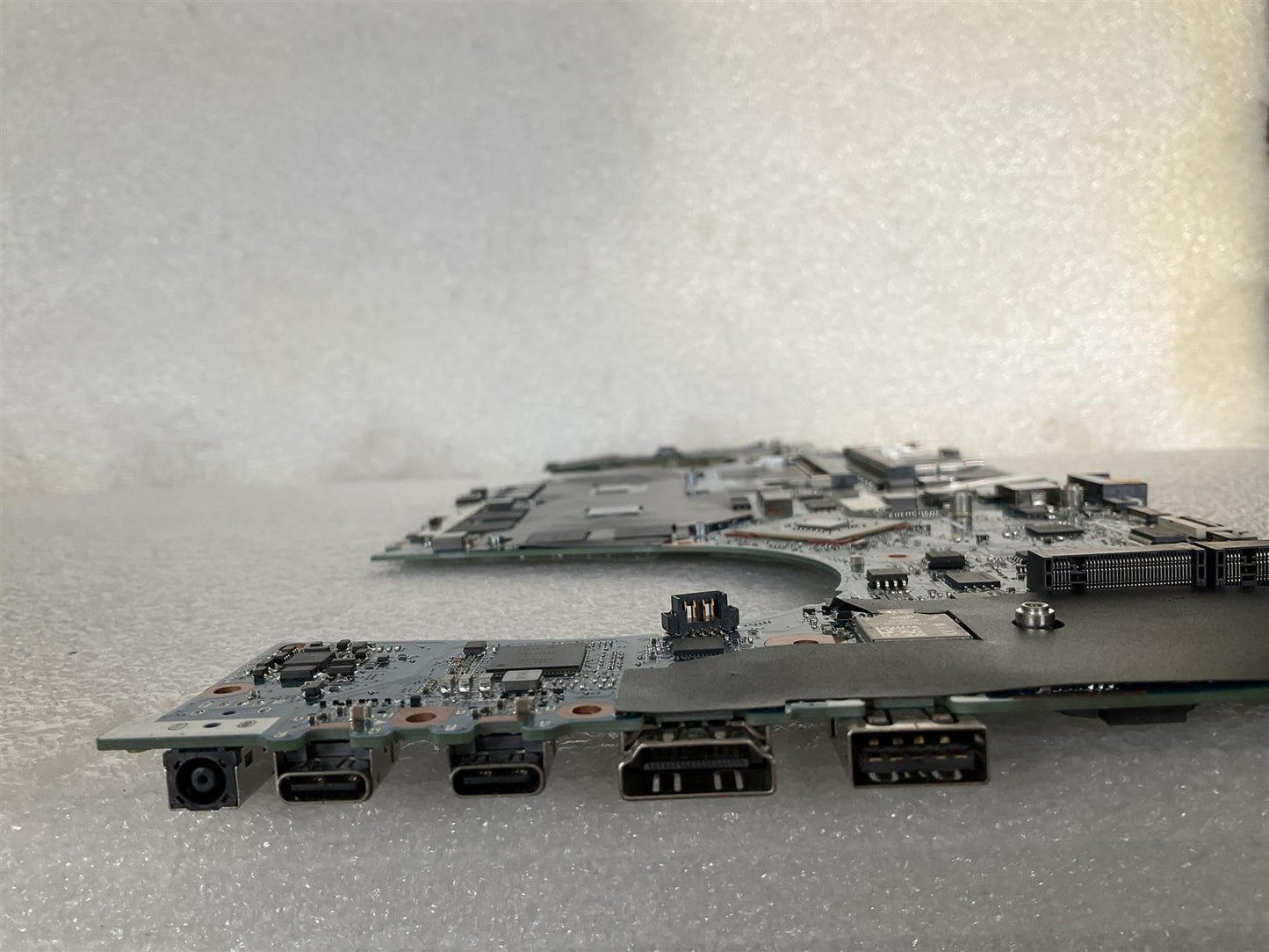 for HP ZBook 15 G5 L28699-001 Intel i7-8850H DSC NVIDIA P2000 4GB Motherboard