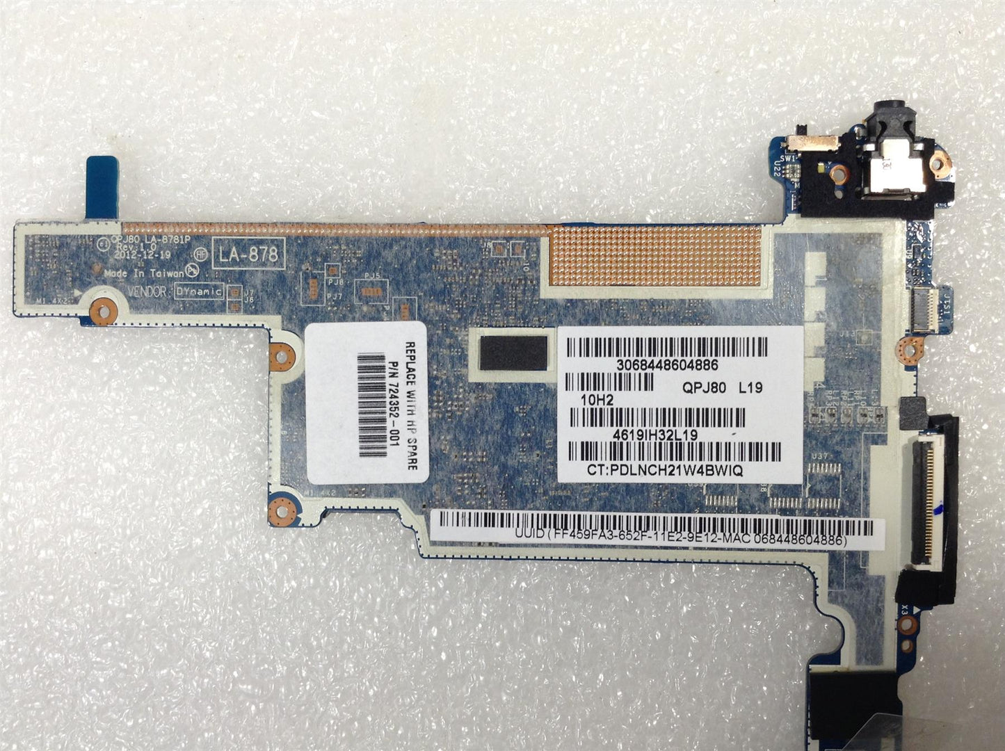 Hp 900 1000 724351-001 MotherBoard Intel Atom z2760 2 GB RAM 32GB storage flash NEW