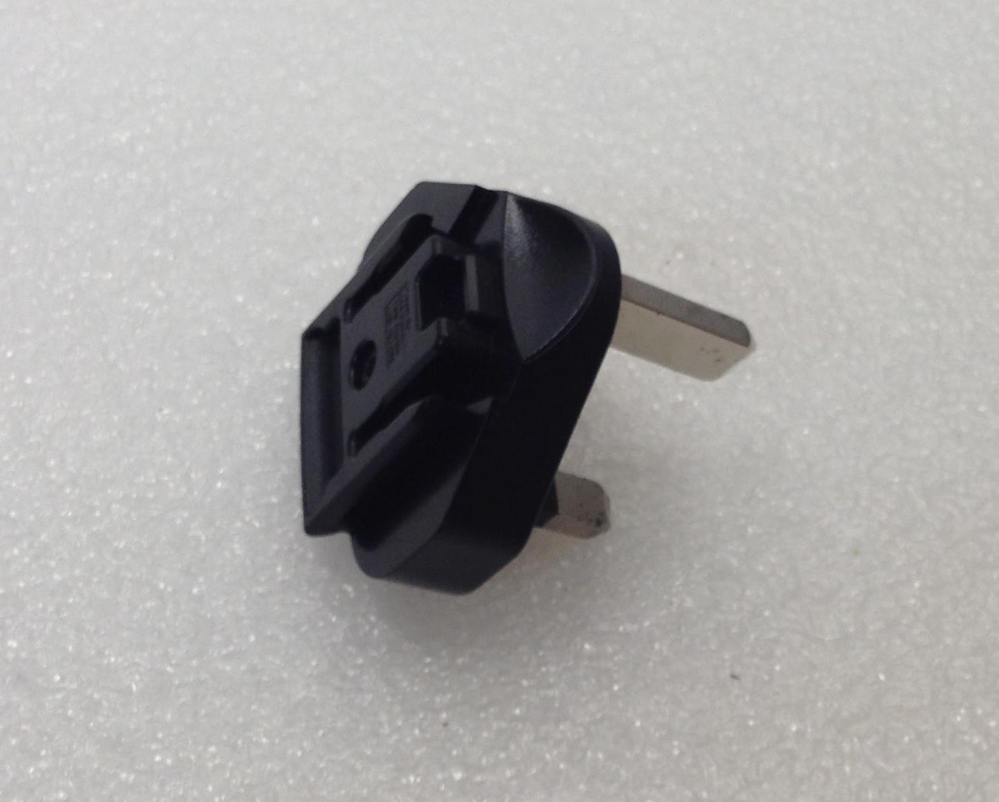 100x HP D454537 RPK-N UK Plug Pin 412198-031 Genuine Wall Clip NEW