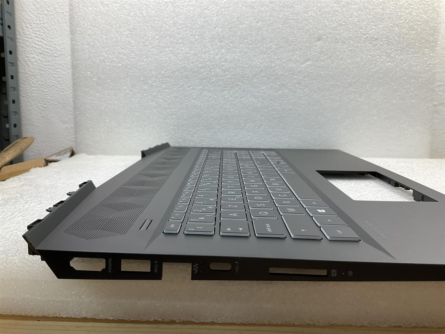 HP Pavilion Gaming 17-CD 17T-CD L61162-A41 L58646-A41 Belgian Palmrest Keyboard