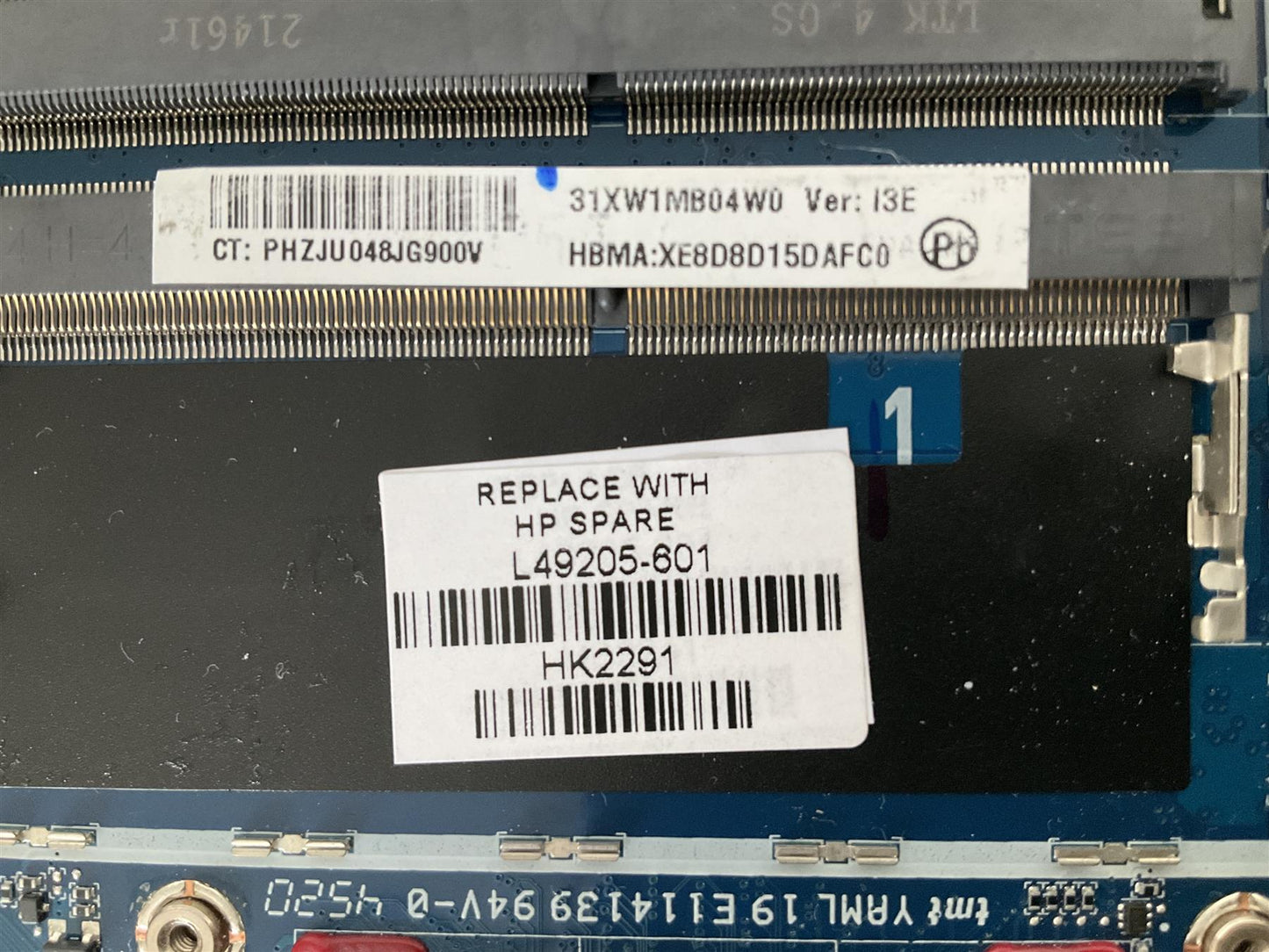 for HP ZBook Studio G5 L49205-001 601 (sending L74592 ) Intel i7-8850H CPU NVIDIA P2000 4GB DSC