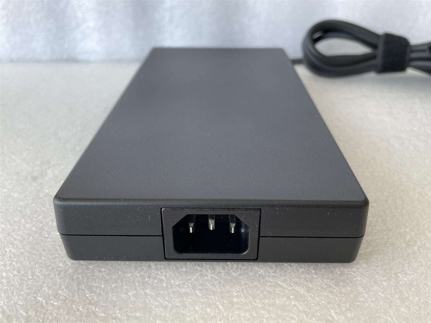 Hp M52953-800 M52952-001 M52947-002 TPN-CA25 280W AC Adapter Charger Genuine NEW