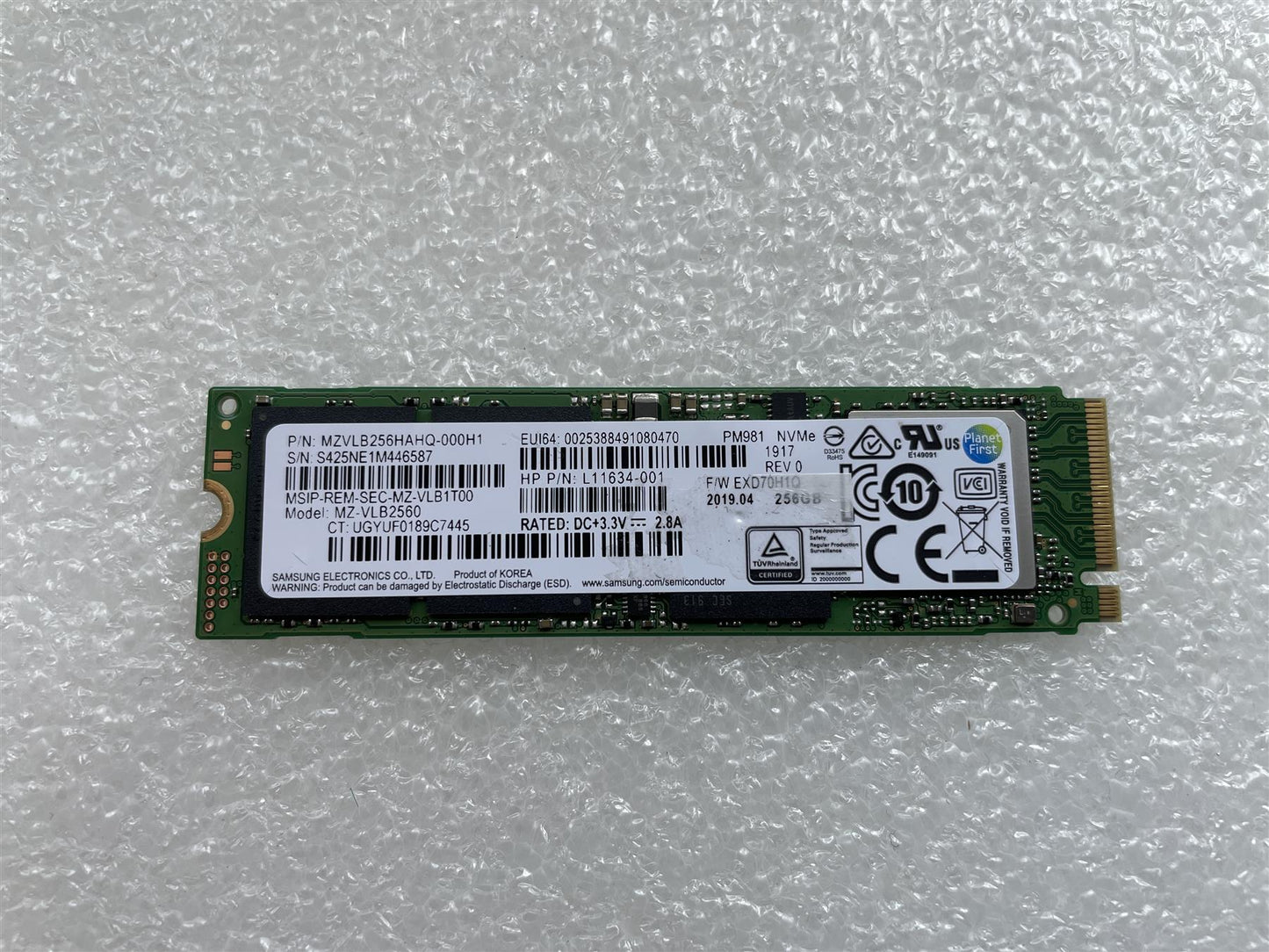 HP SSD 918354-001 Samsung MZVLB256HAHQ M.2 NVMe PM981 256GB Solid State Drive