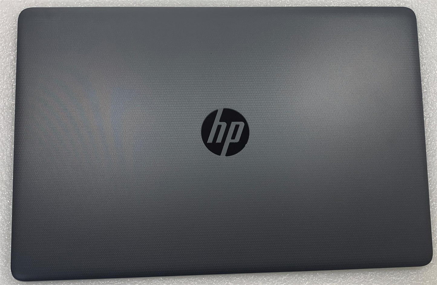 HP 255 G7 Notebook PC L49987-001 Dark Ash Silver Back Cover NEW