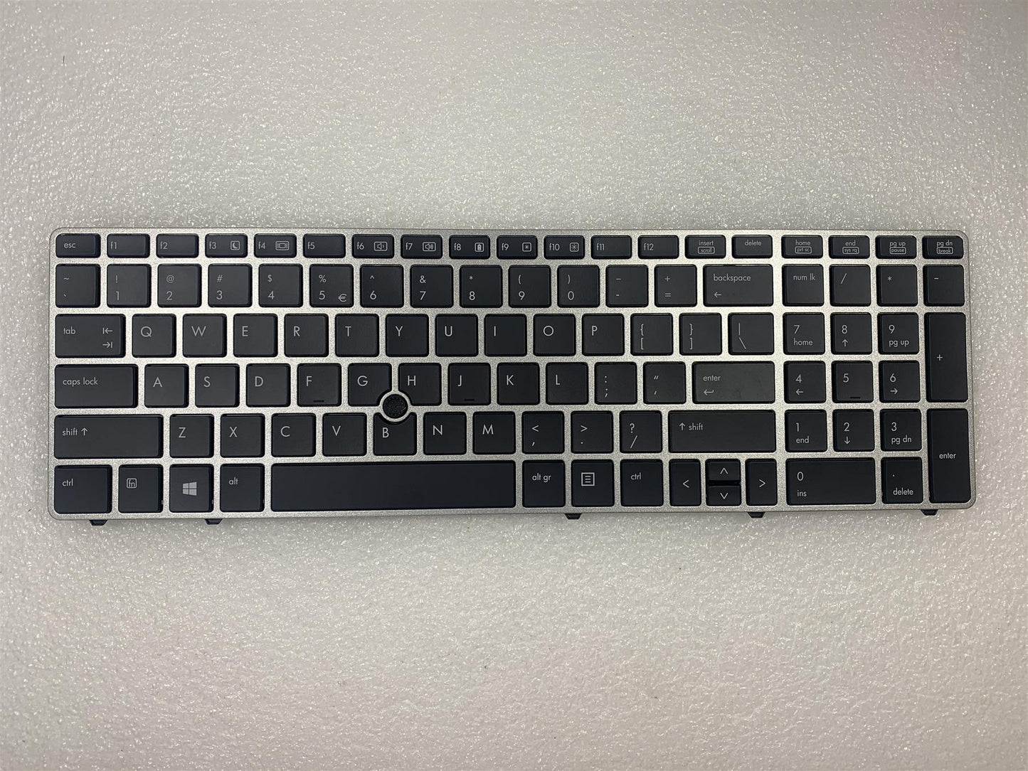 Genuine HP EliteBook 8570p 8570 Laptop Notebook 701986-B31 English Keyboard Brand NEW