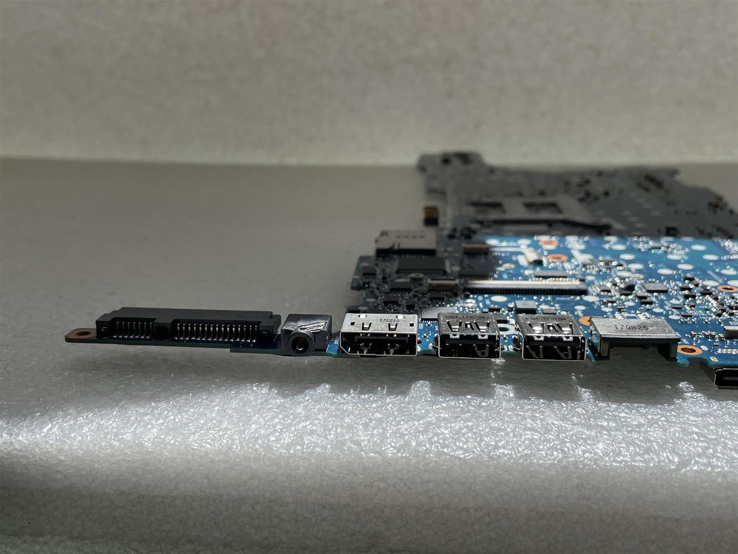 A111 799513-001 799513-601 HP EliteBook 740 750 840 850 G2 799512-601 Intel Core i7-5500U UMA Motherboard