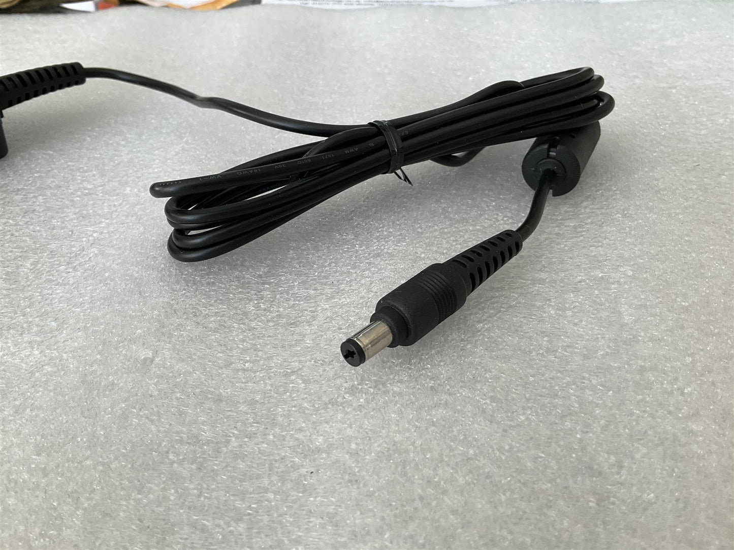 for HP 765600-001 764465-001 TPC-CA54 AC Power Adapter Charger 65W Genuine NEW