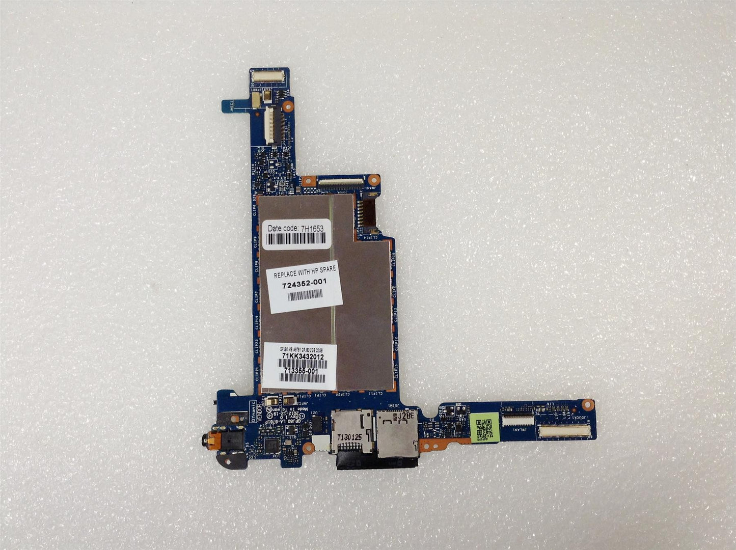 Hp 900 1000 724351-001 MotherBoard Intel Atom z2760 2 GB RAM 32GB storage flash NEW