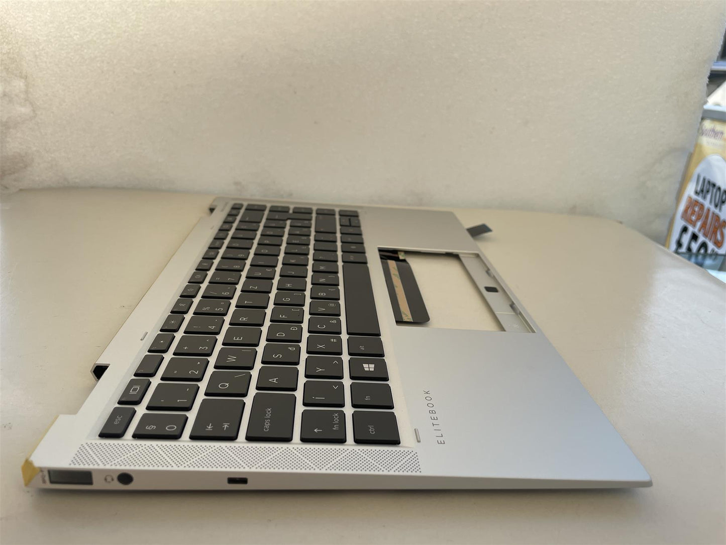 For HP EliteBook x360 1040 G8 M46731-211 Palmrest Cover Keyboard Hungarian - WE ARE SENDING M46733-211