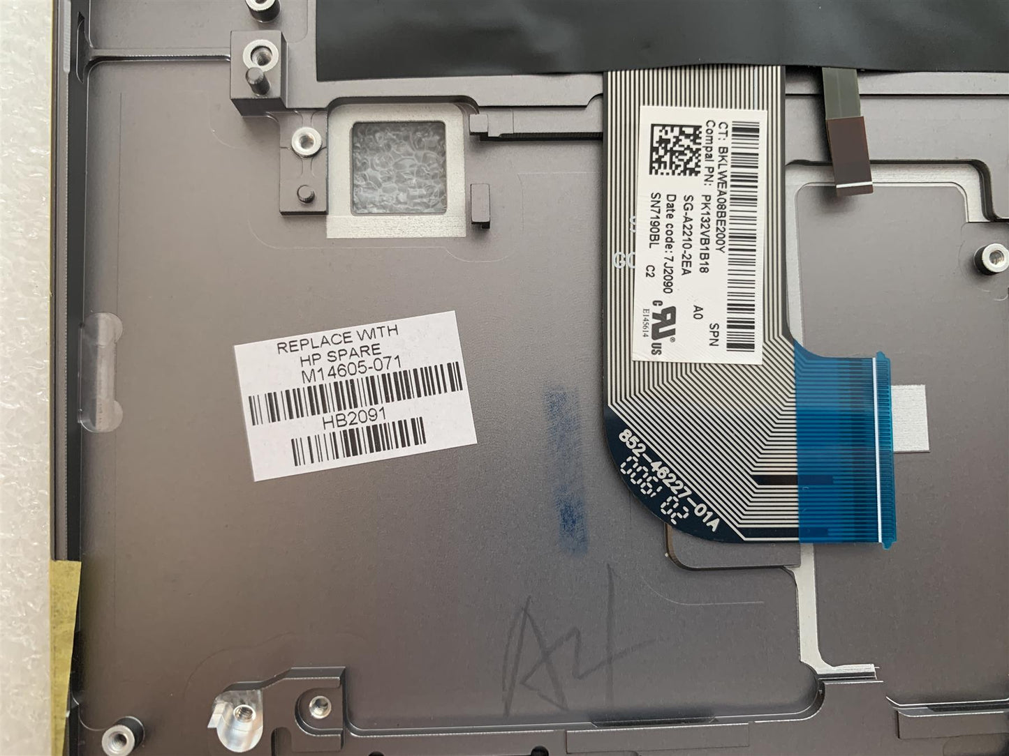 HP ZBook Studio G7 M14605-071 Spain Spanish Español Keyboard Palmrest UMA NEW