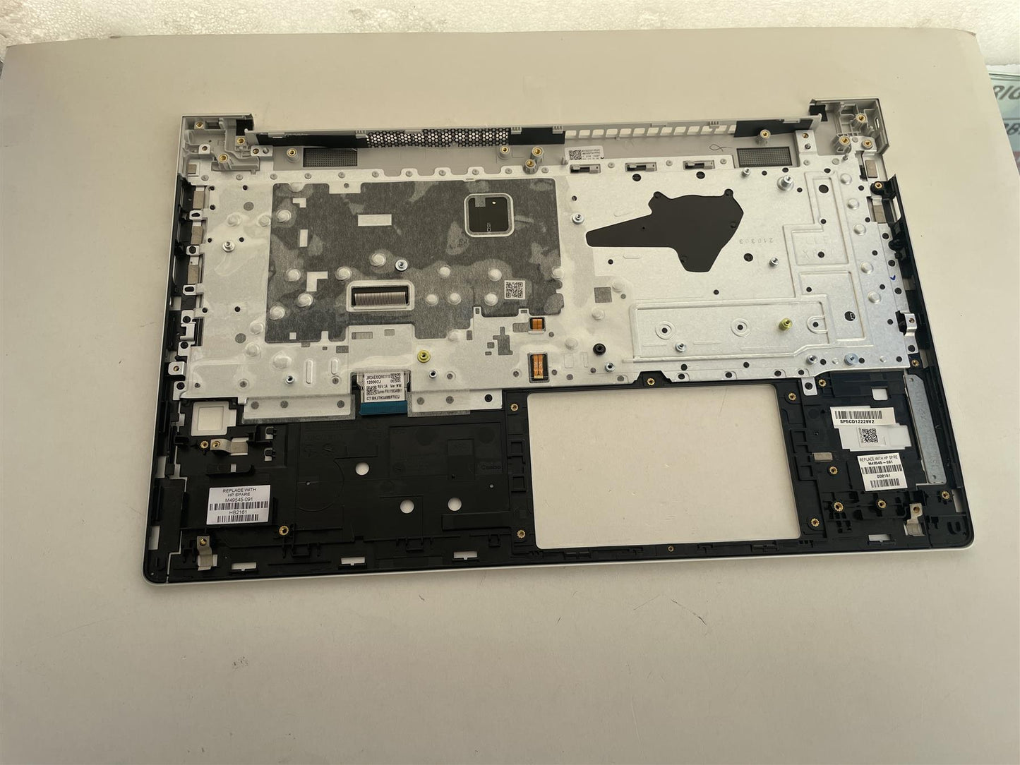 For HP Probook 650 G8 M49545-091 Palmrest Top Cover Keyboard Norway NEW