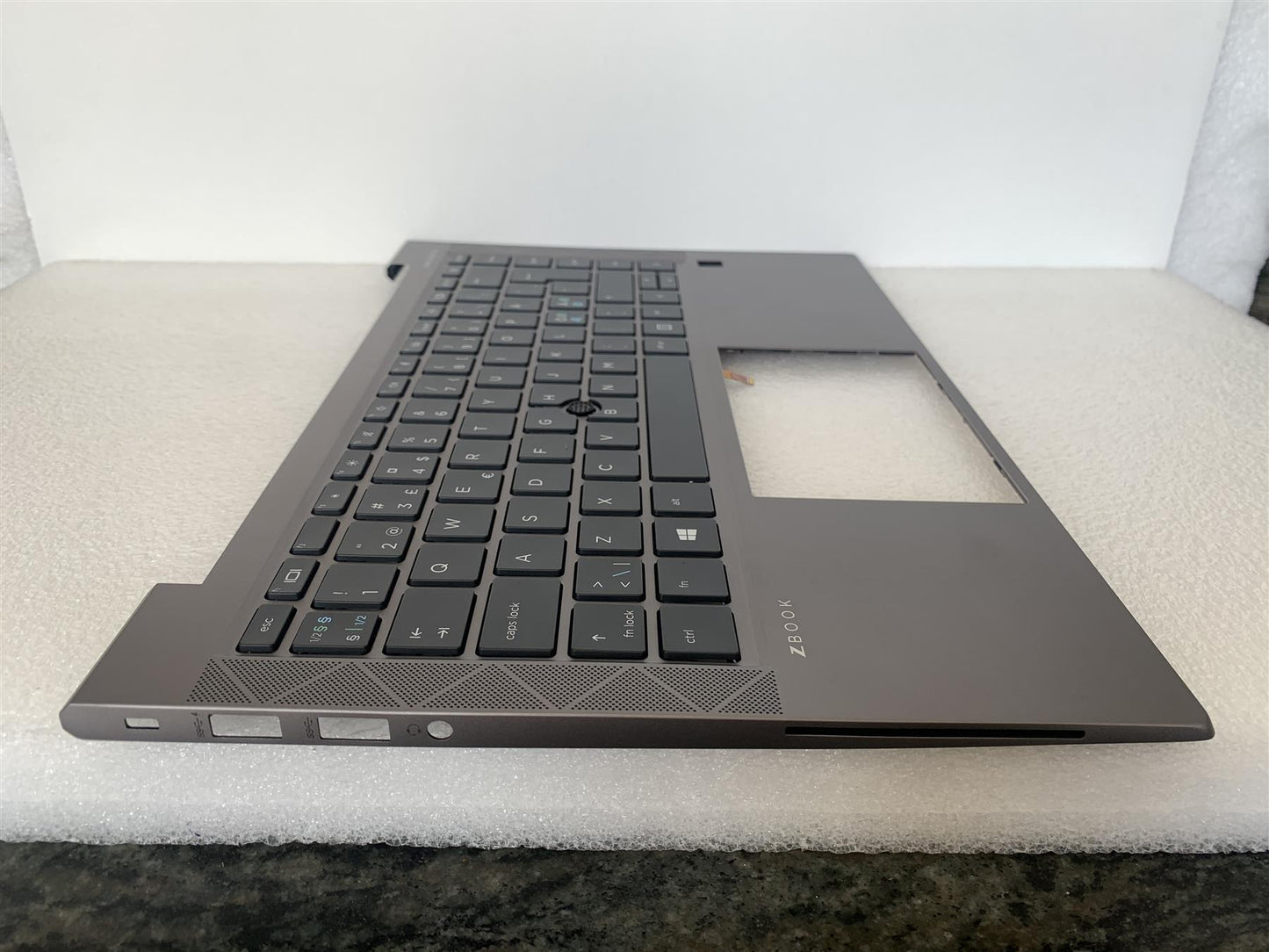 HP ZBook Firefly 14 G7 M14635-DH1 Danish Finnish Norwegian Keyboard Palmrest DSC
