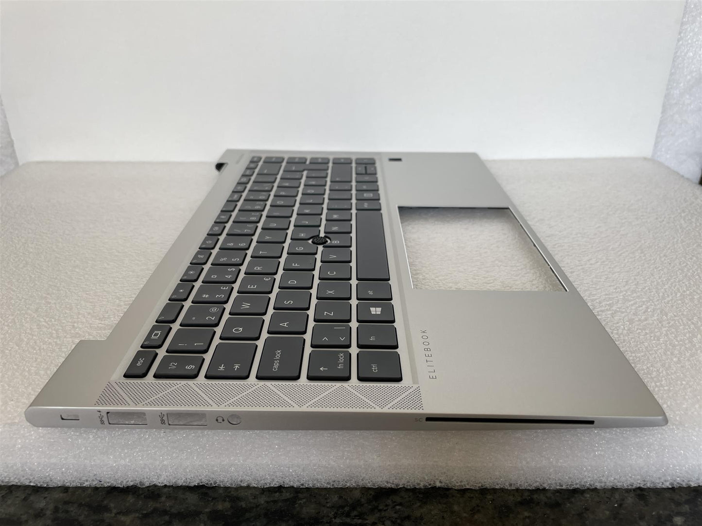 HP EliteBook 845 G7 M15209-B71 Swedish Finnish Keyboard Palmrest Sweden Finland