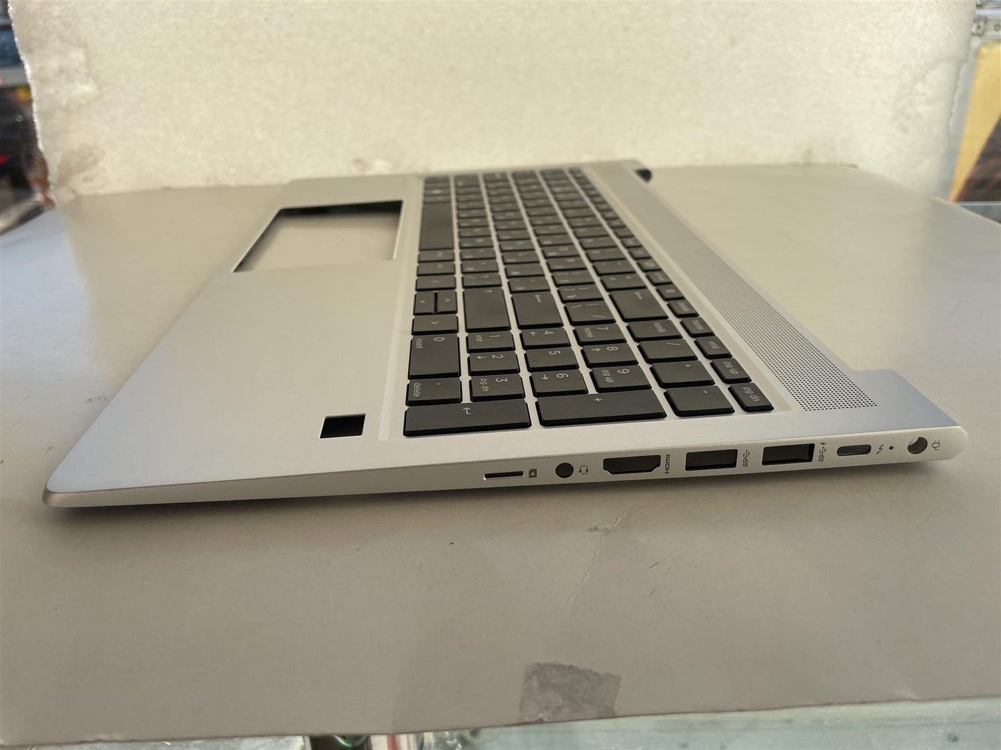 For HP Probook 650 G8 M49547-251 Palmrest Top Cover Keyboard Russian Russia NEW