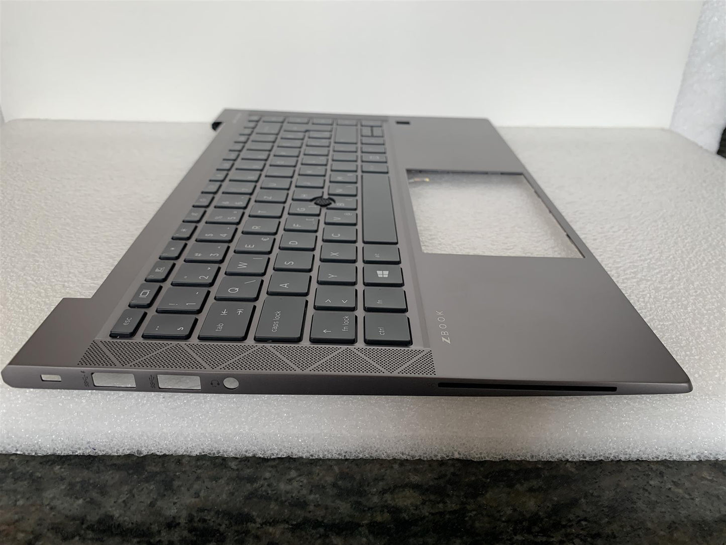 HP ZBook Firefly 14 G7 M14636-BA1 Slovenia Keyboard Slovenian Palmrest DSC NEW