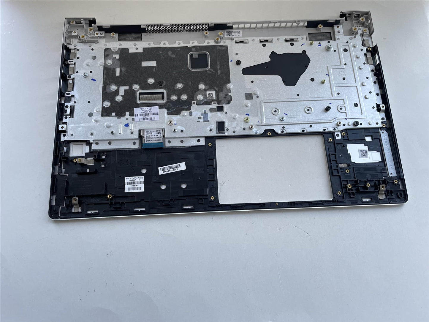 For HP Probook 650 G8 M49547-131 Palmrest Top Cover Keyboard Portuguese NEW