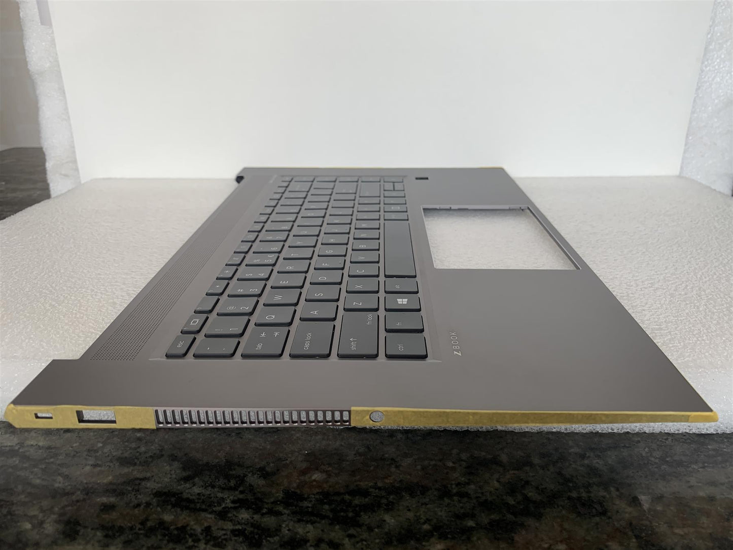 HP ZBook Studio G7 M14605-B31 International US Generic Keyboard Palmrest NEW