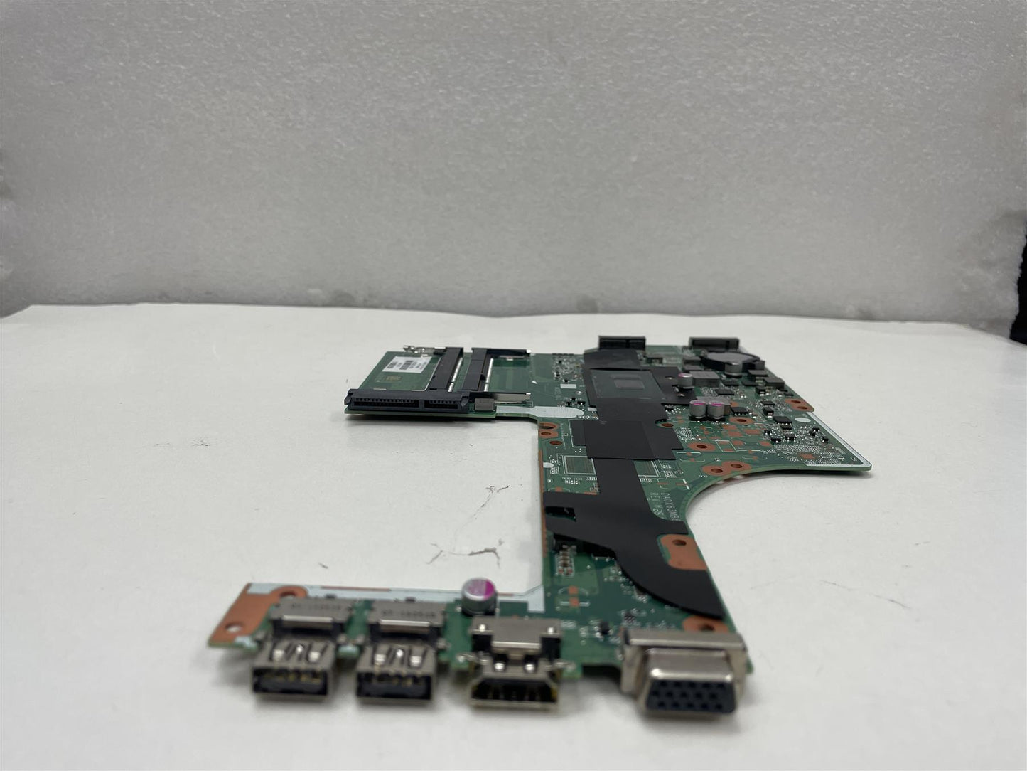 For HP ProBook 450 G3 830932-001 Motherboard - We are sending 830931 motherboard