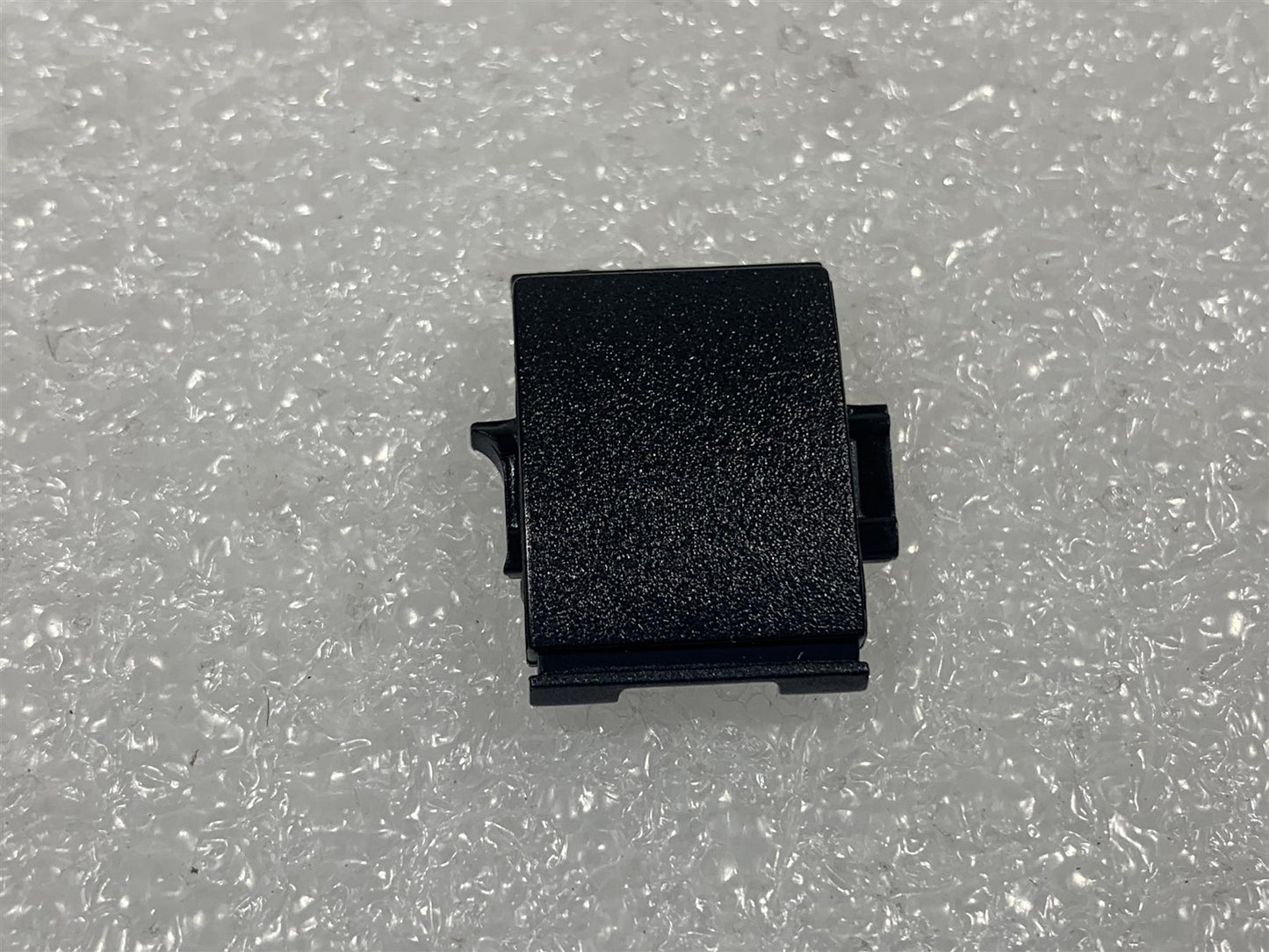 HP ZBook 14 G2 Mobile Workstation 937440-001 RJ-45 Door Plastic Black Genuine