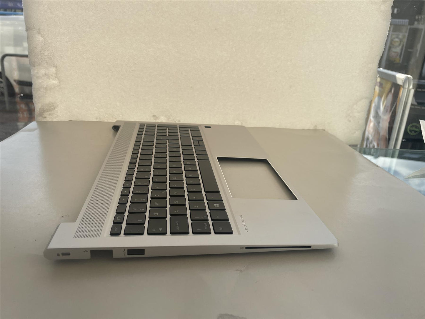 For HP Probook 650 G8 M49545-271 Palmrest Top Cover Keyboard Romanian Roman NEW