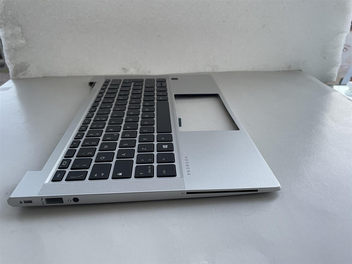 For HP ProBook 630 G8 M21190-061 Palmrest Top Cover Keyboard Itallian NEW