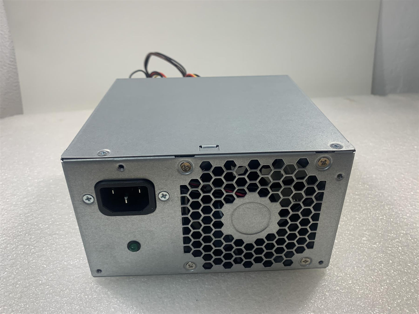 910096 -001 - HP 910097-001 742317-003 751589-001 DPS-180AB-15 A 180W Power Supply Unit PSU