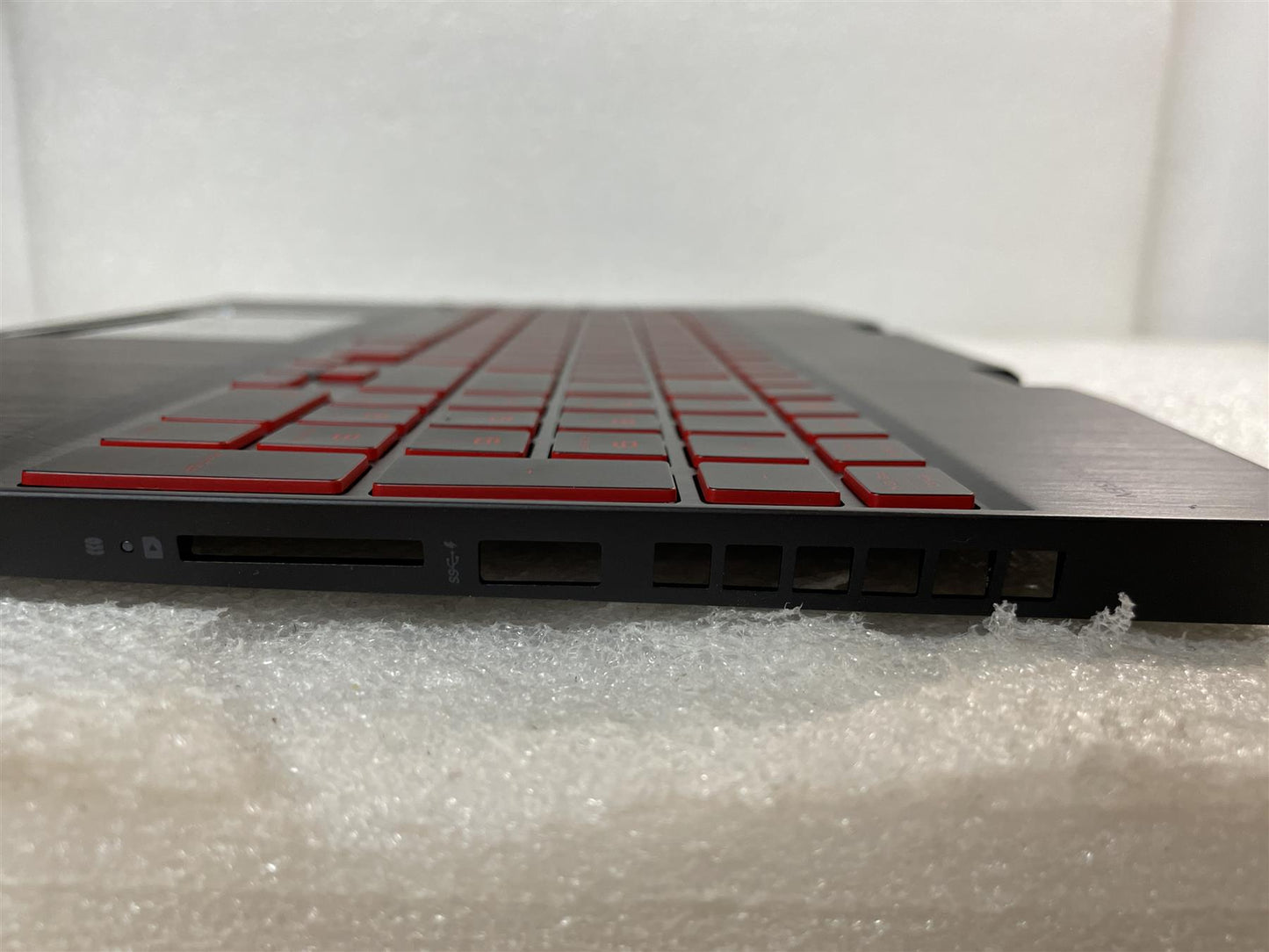 For HP Omen 15-DH L61524-B31 US int. English International also named dutch Palmrest Keyboard Top Cover NEW