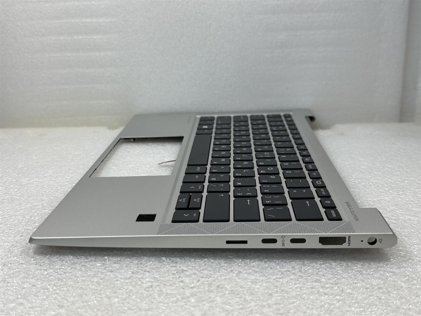 For HP EliteBook 835 G8 Ukrainian Ukraine M53846-BD1 Palmrest Keyboard Top Cover