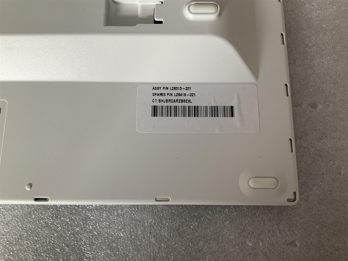 HP L28419-221 L28313-221 ItsCool White Keyboard Man & Machine USB Wireless Czech