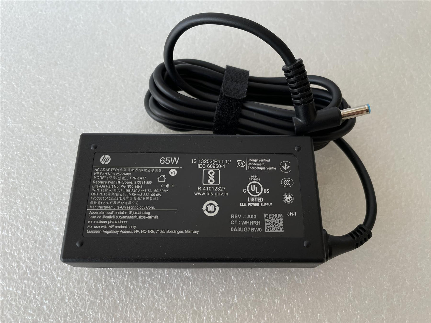 HP 913623-001 L25299-001 AC Adapter 65W Laptop Charger Charging TPN-LA17 NEW