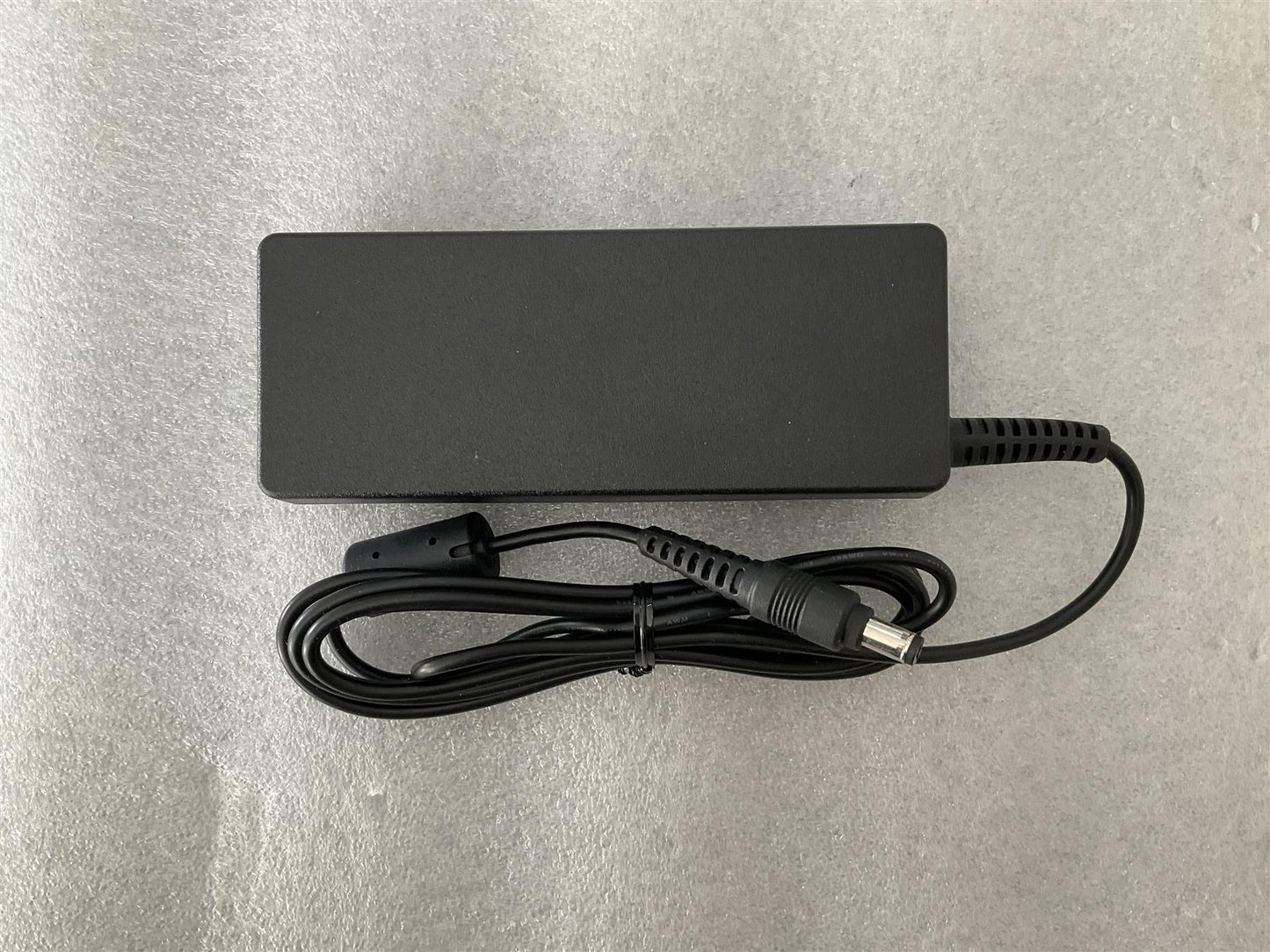 for HP 765600-001 764465-001 TPC-CA54 AC Power Adapter Charger 65W Genuine NEW
