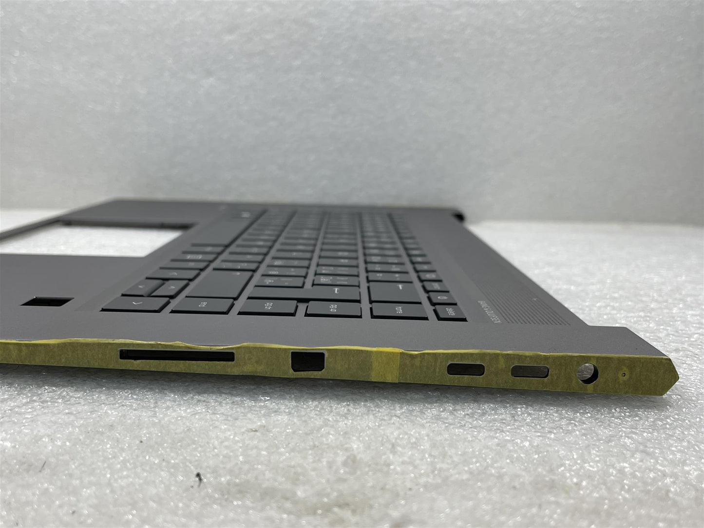 For HP ZBook Studio G7 M14609-B31 US int. English International also named dutch Palmrest Keyboard Top Cover