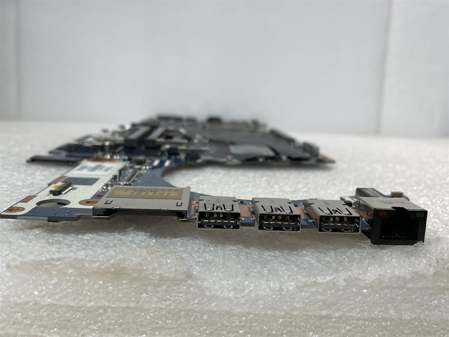 For HP ZBook 17 G3 Motherboard 901564-001 601 Intel Xeon E3-1575M v5 Genuine NEW