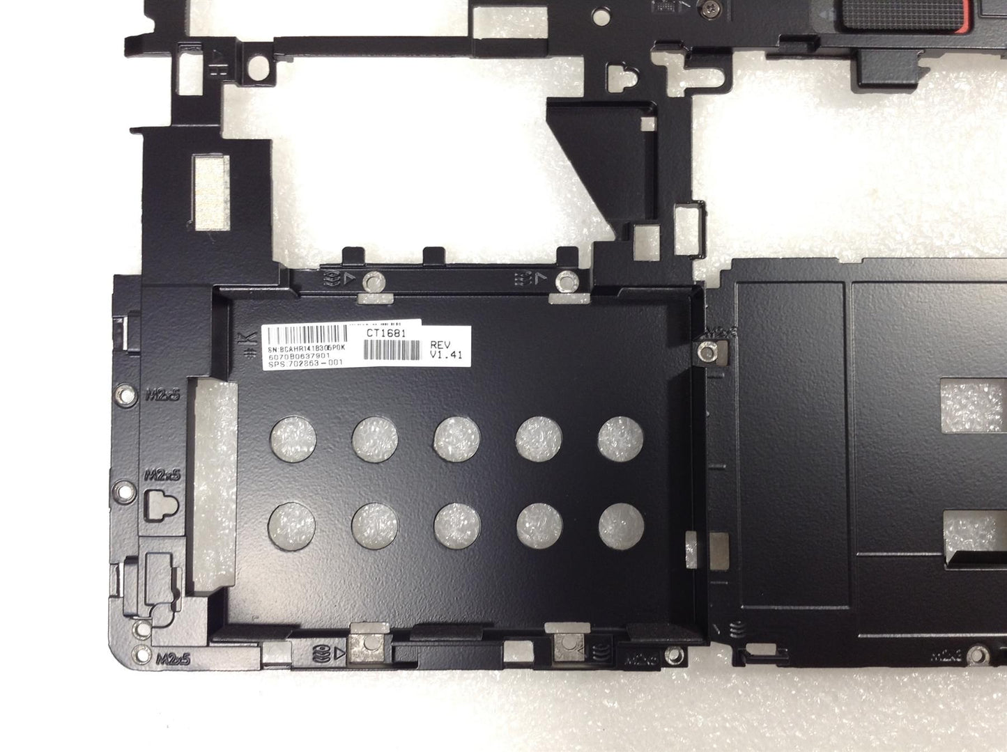 Hp 9470m 702863-001 Lower Base Enclosure Cover Bottom Case Chassis Original NEW