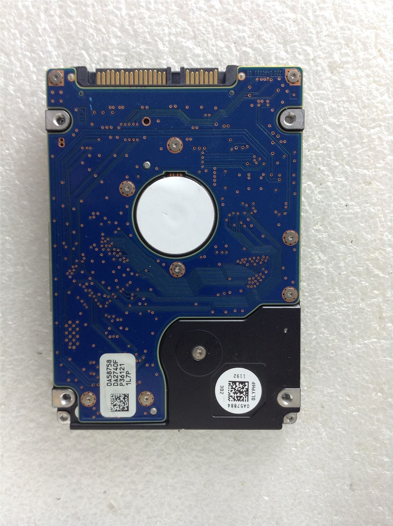 Hard Disk Drive HDD spares parts FAULTY HITACHI HGST 320GB 5K500 B-320 0J13963 A