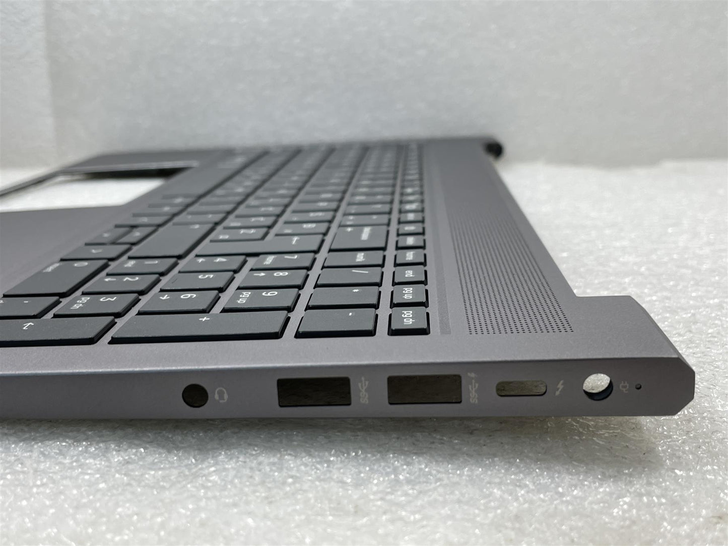 HP ZBook Power G7 G8 M99648-BA1 Slovenia Slovenian Palmrest Keyboard Top Cover